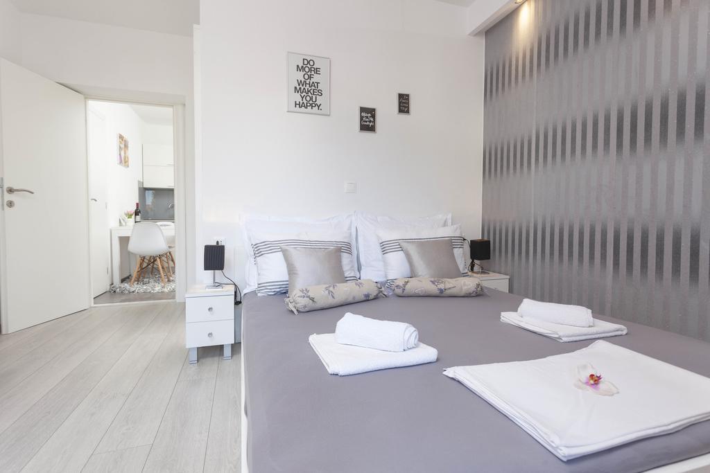 Apartmani Marina มาคาร์สกา ภายนอก รูปภาพ
