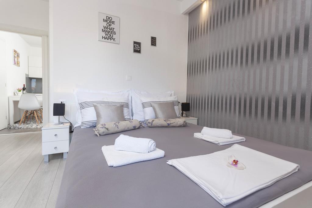 Apartmani Marina มาคาร์สกา ภายนอก รูปภาพ