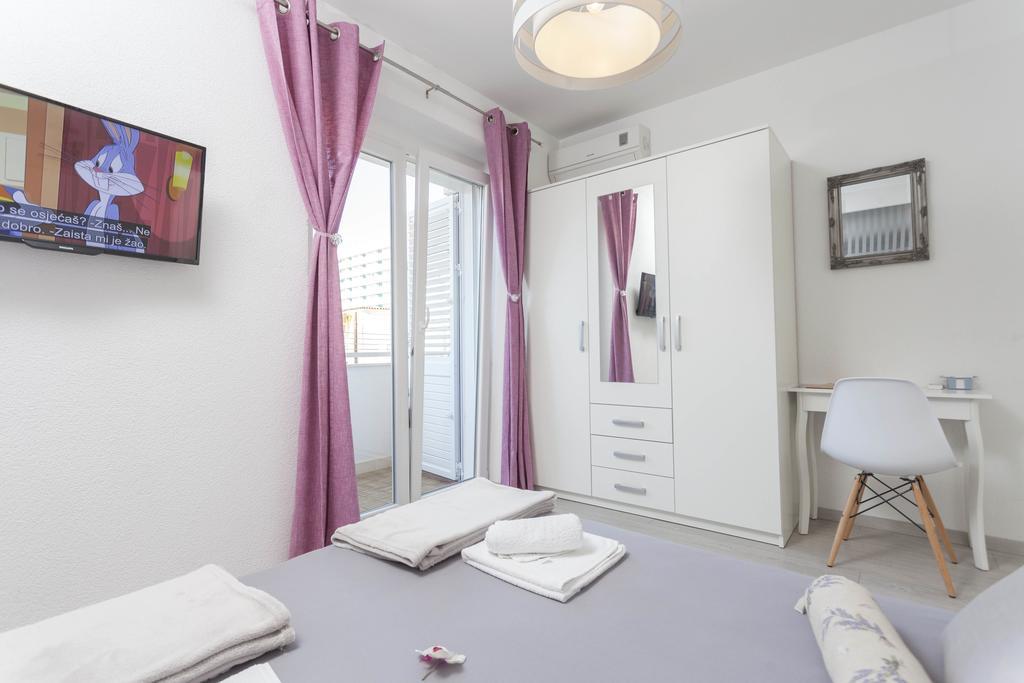 Apartmani Marina มาคาร์สกา ภายนอก รูปภาพ